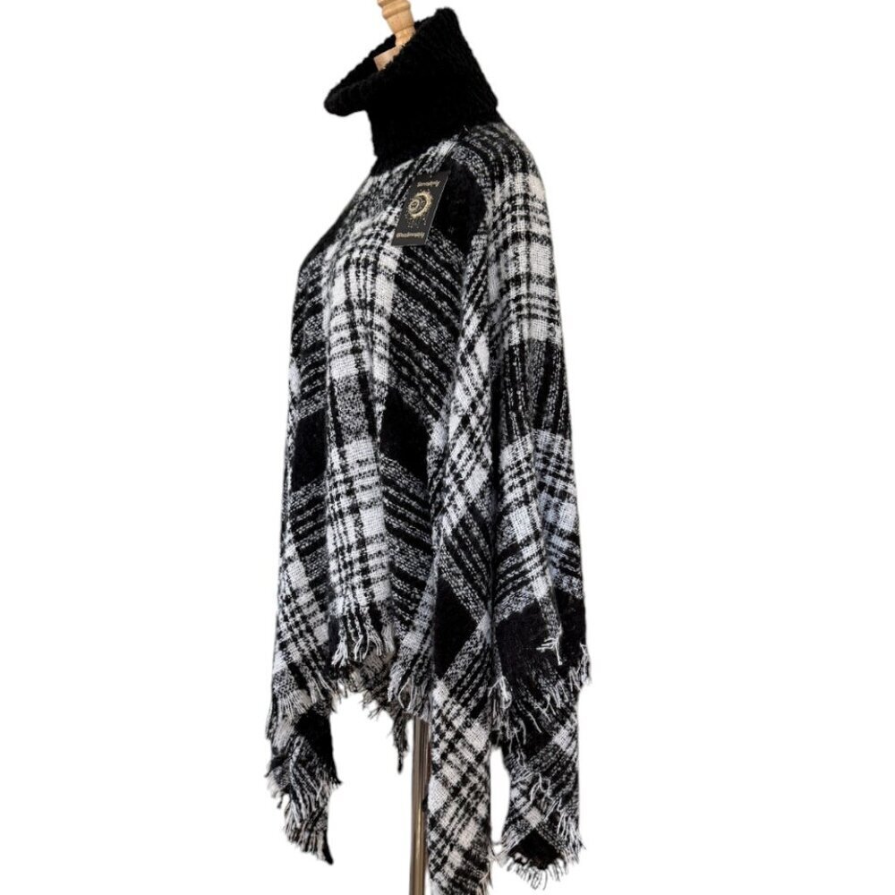 Fuzzy Soft Light Weight Chunky Turtleneck Plaid Gingham Kaftan Poncho Sweater - Picture 5 of 9